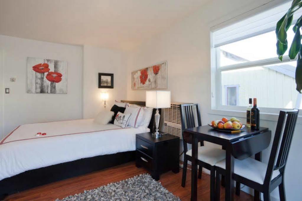 Fisherman'S Wharf Bed & Breakfast Victoria Ngoại thất bức ảnh
